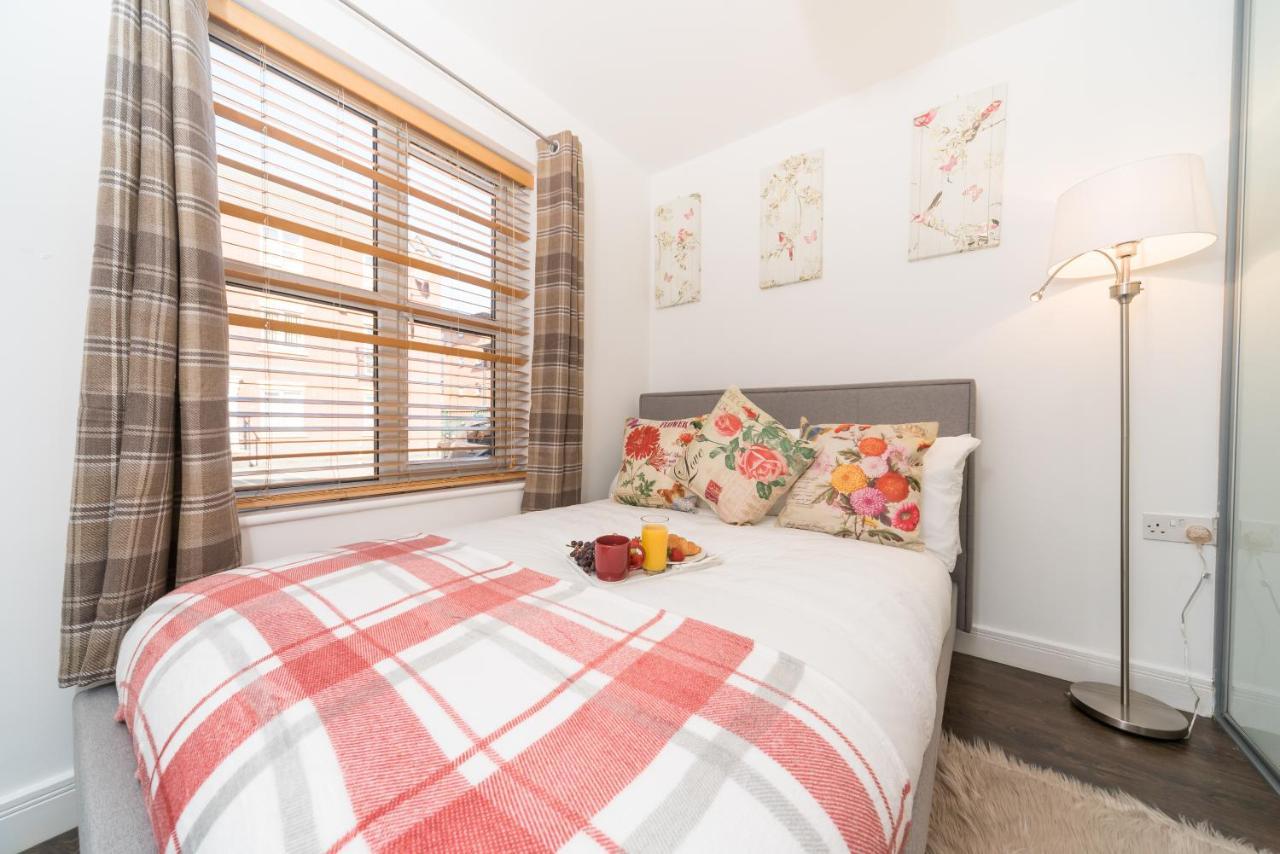 קינגסטון אפון הול City Centre Posh Parlour Gated Parking 1Bed Wifi מראה חיצוני תמונה