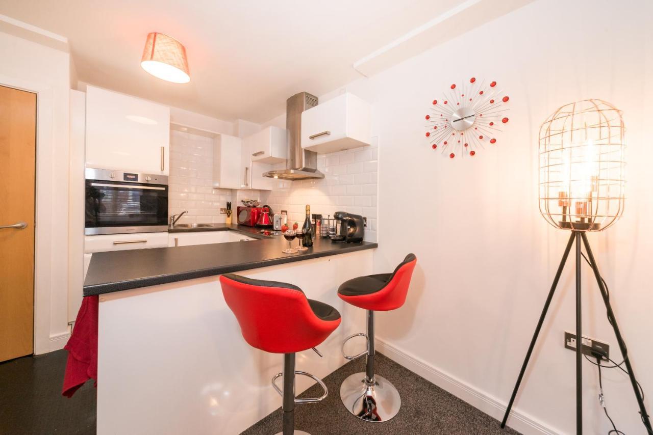 קינגסטון אפון הול City Centre Posh Parlour Gated Parking 1Bed Wifi מראה חיצוני תמונה