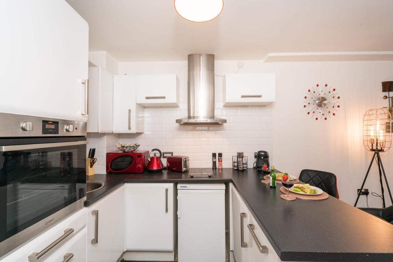 קינגסטון אפון הול City Centre Posh Parlour Gated Parking 1Bed Wifi מראה חיצוני תמונה